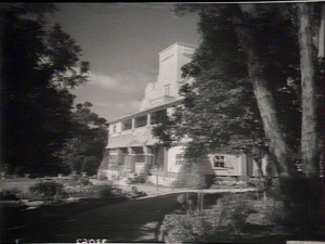 State home, Weroona, at Woodford, Blue Mountains (June, 1948). Courtesy State Library of New South Wales.