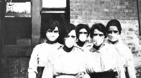 Women-wearing-surgical-masks-during-influenza-epidemic-Brisbane-1919